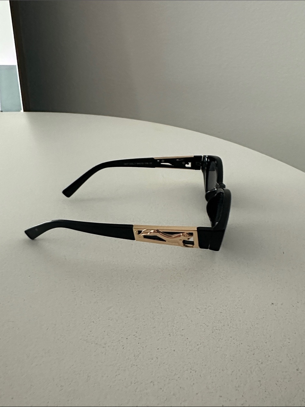 90s Vintage Versace Sunglasses Minimalist